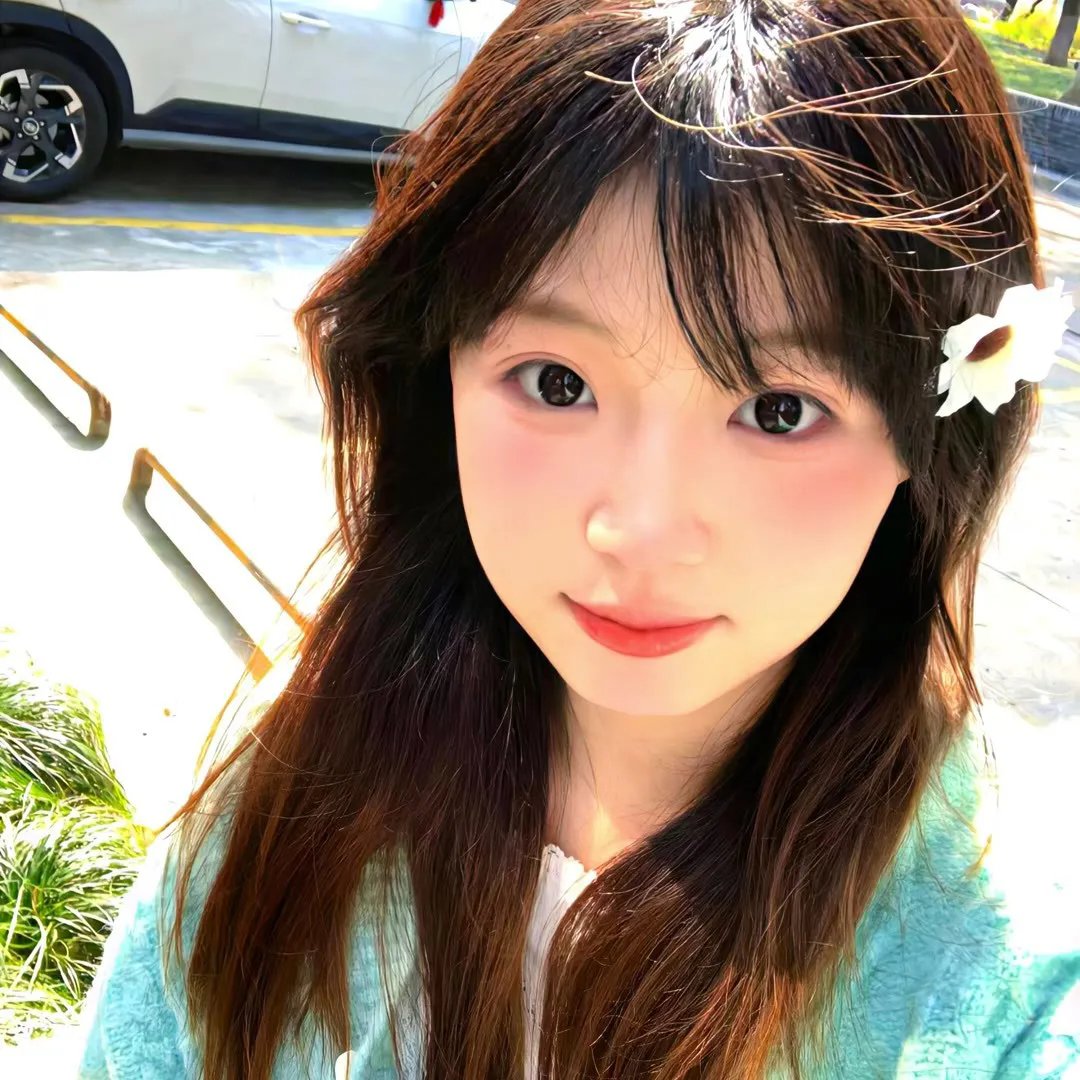 站起来的女孩